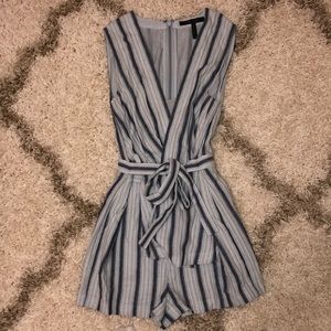 BCBG ROMPER MAXAZRIA